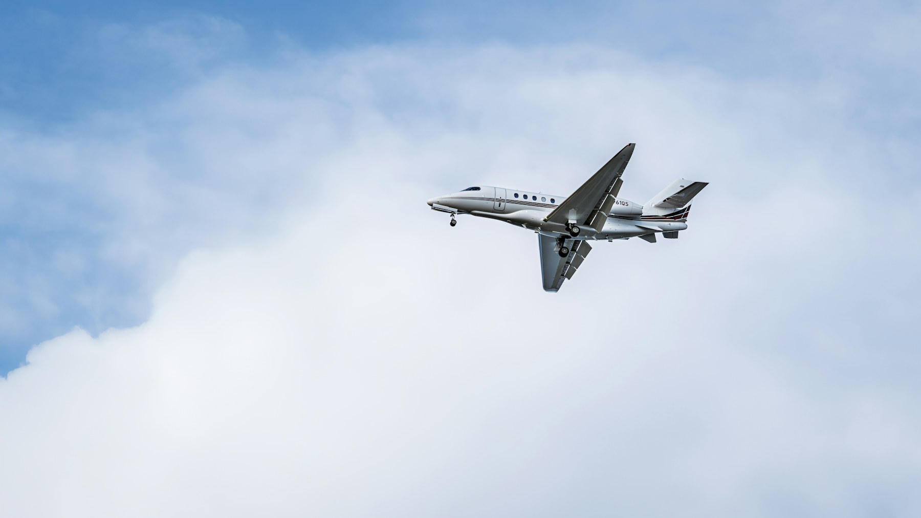 Illustrative business jet photography for Bombardier Global 7500