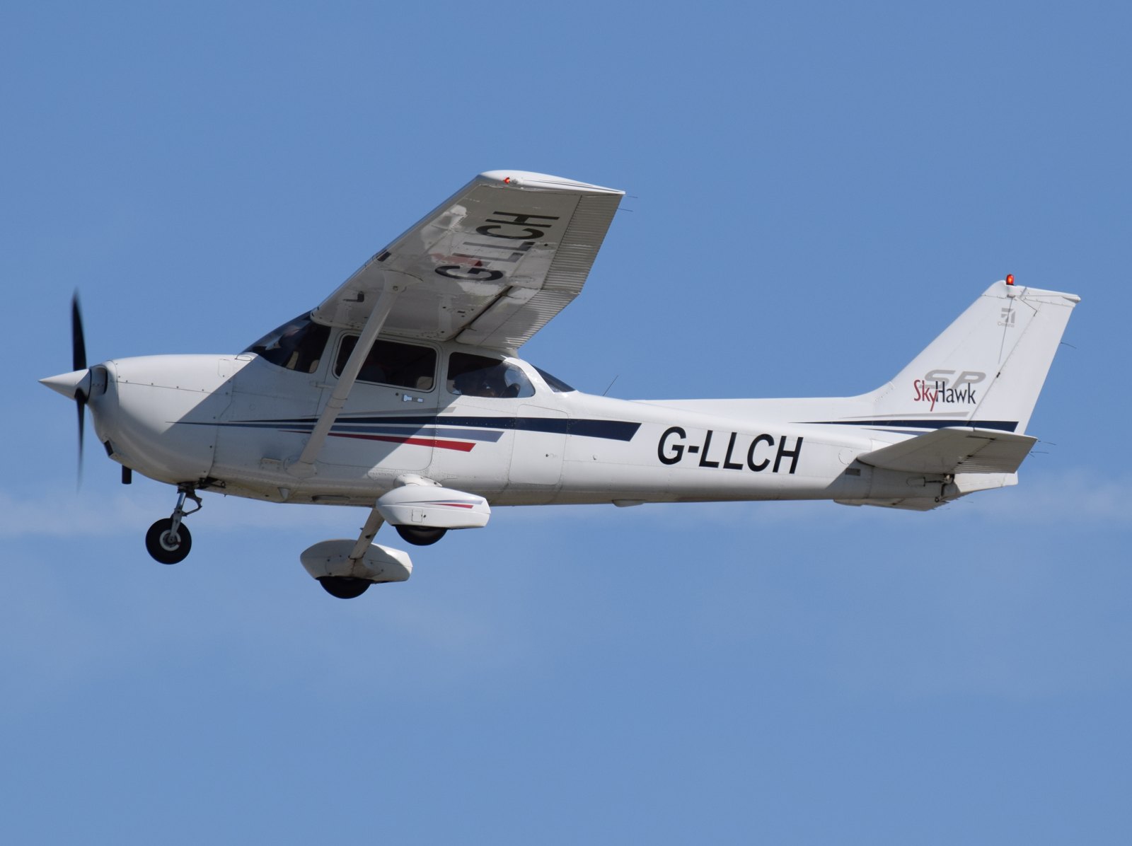 Cessna 172 Skyhawk available for lease in Toronto